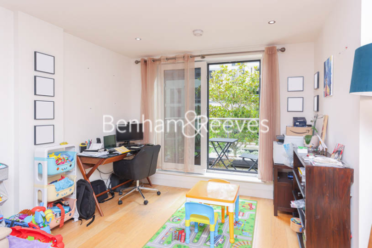 2  bedrooms flat to rent in Lensbury Avenue, Fulham, SW6-image 15