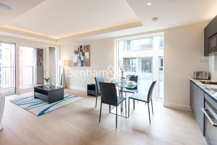 1  bedroom flat to rent in Thurstan Street, Fulham, SW6-image 1