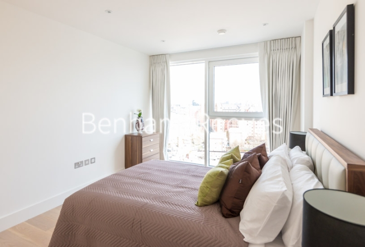 3 bedrooms flat to rent in Central Avenue, Fulham, SW6-image 13
