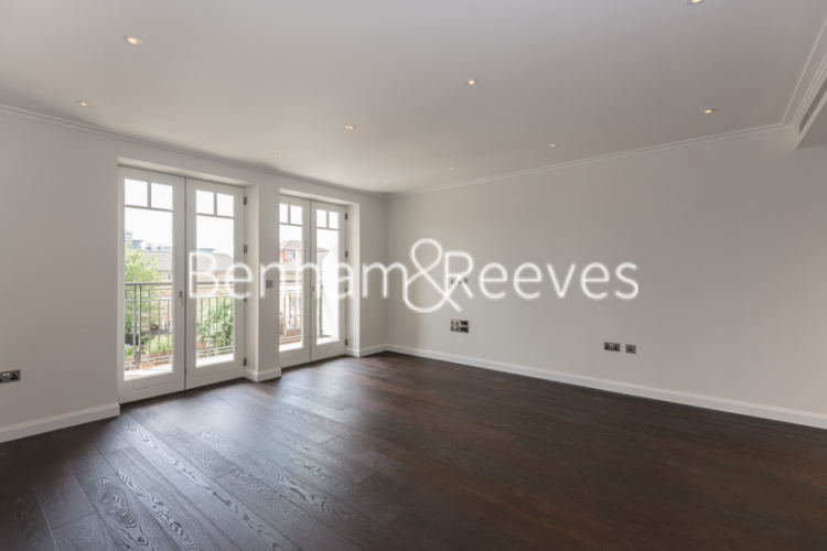 2  bedrooms flat to rent in Broomhouse Lane, Fulham, SW6-image 1