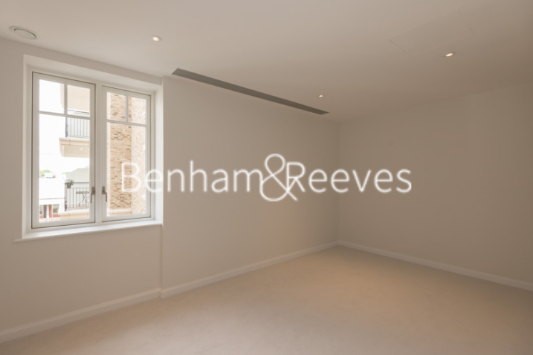 2 bedroom(s) flat to rent in Broomhouse Lane, Fulham, SW6-image 7