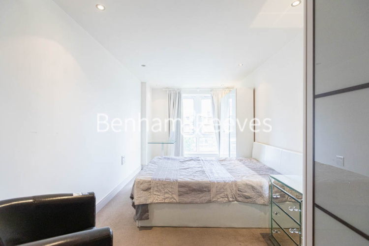 1  bedroom flat to rent in Park Street, Fulham, SW6-image 13