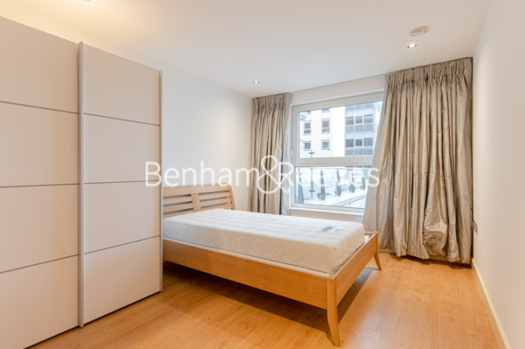 2 bedrooms flat to rent in Fountain House, The Boulevard, SW6-image 3