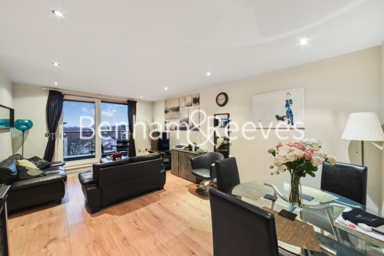 2  bedrooms flat to rent in Fountain House,Boulevard, SW6-image 16