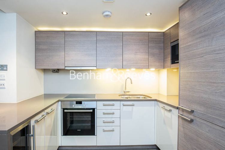 Studio flat to rent in Park Street, Imperial Wharf, SW6-image 2