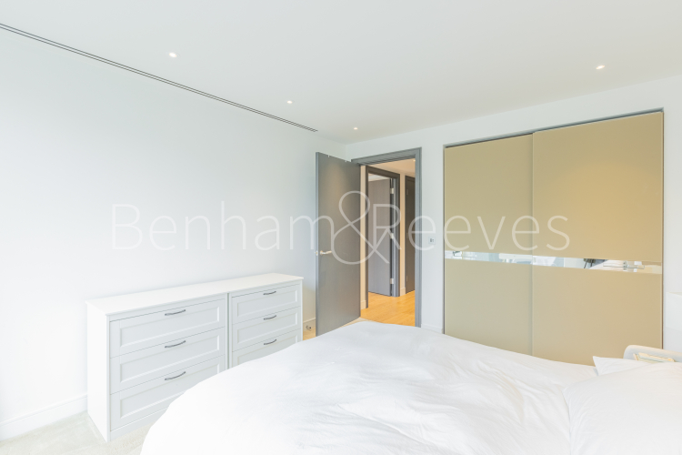 1  bedroom flat to rent in Thurstan Street, Imperial Wharf, SW6-image 3