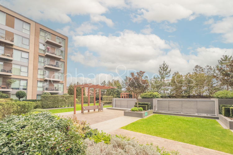1  bedroom flat to rent in Thurstan Street, Imperial Wharf, SW6-image 11