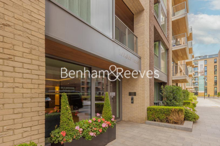1  bedroom flat to rent in Lockside House, Thurstan Street, SW6-image 12