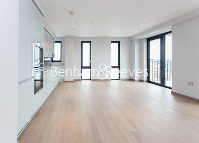 3  bedrooms flat to rent in Ram Quarter, Wandsworth, SW18-image 1