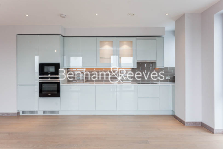 3  bedrooms flat to rent in Ram Quarter, Wandsworth, SW18-image 2
