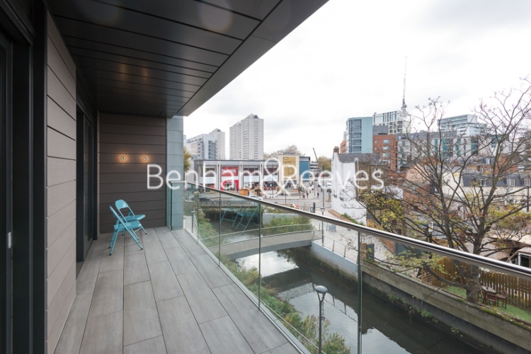 3  bedrooms flat to rent in Wandsworth, Imperial Wharf, SW18-image 5