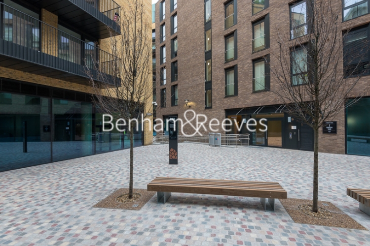 3 bedrooms flat to rent in Wandsworth, Imperial Wharf, SW18-image 6