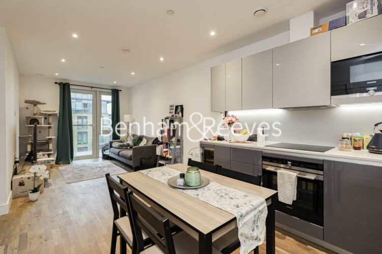 1  bedroom flat to rent in Discovery House, Juniper Drive, SW18-image 14