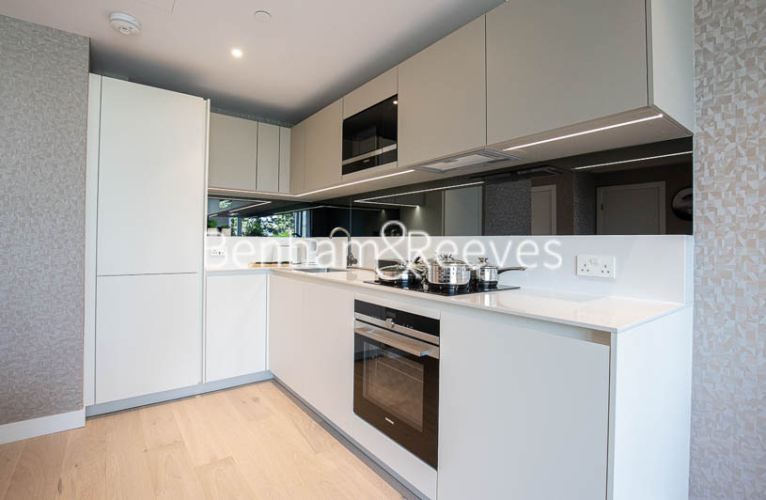 1 bedroom flat to rent in Lockgate Road, Imperial Wharf, SW6-image 2