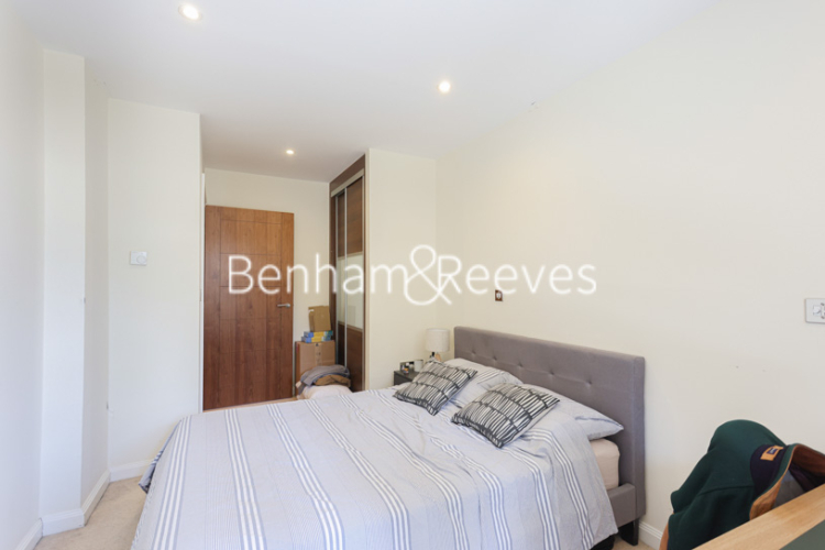 2 bedrooms flat to rent in Vanston Place, Chelsea Reach, SW6-image 17