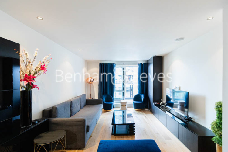 2  bedrooms flat to rent in Park Street, Chelsea Creek, SW6-image 1