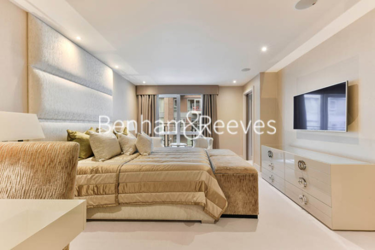 3  bedrooms flat to rent in Park Street, Chelsea Creek, SW6-image 8