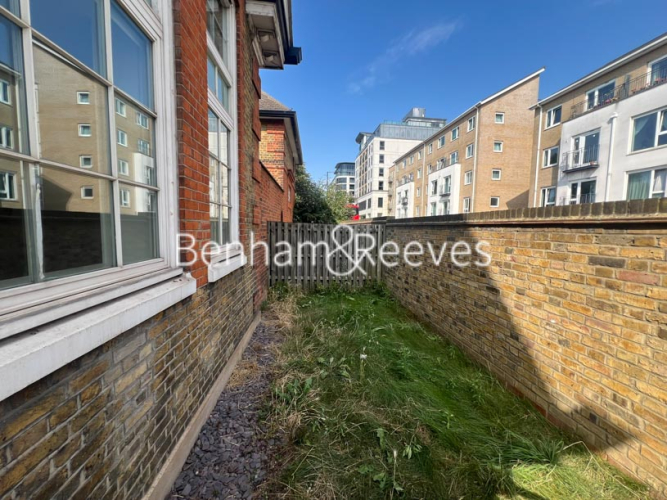 2  bedrooms flat to rent in Townmead Road, Imperial Wharf, SW6-image 9