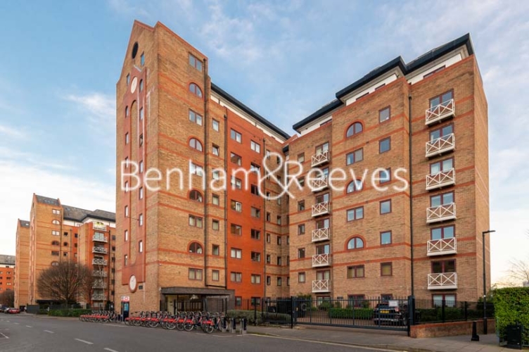 2 bedrooms flat to rent in William Morris Way, Fulham, SW6-image 5