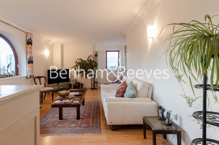 2 bedrooms flat to rent in William Morris Way, Fulham, SW6-image 11