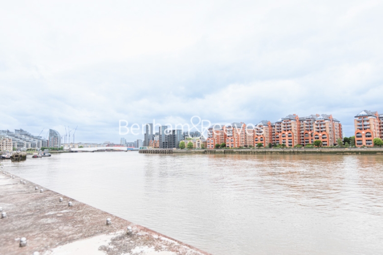 2 bedrooms flat to rent in Bridges Court Road, Battersea, SW11-image 9