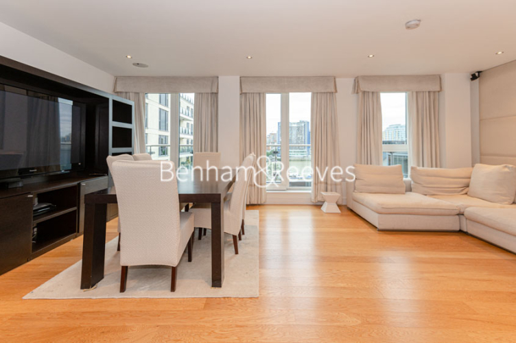 2  bedrooms flat to rent in Mahogany House, Lensbury Avenue, SW6-image 1