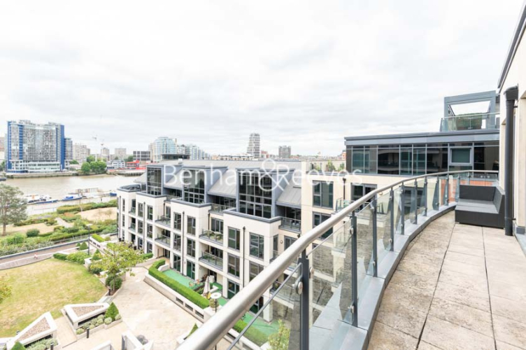 2  bedrooms flat to rent in Mahogany House, Lensbury Avenue, SW6-image 6