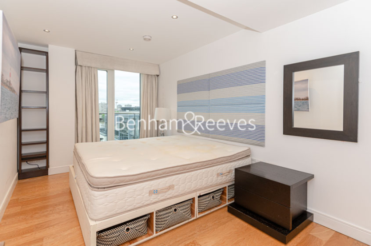2  bedrooms flat to rent in Mahogany House, Lensbury Avenue, SW6-image 9