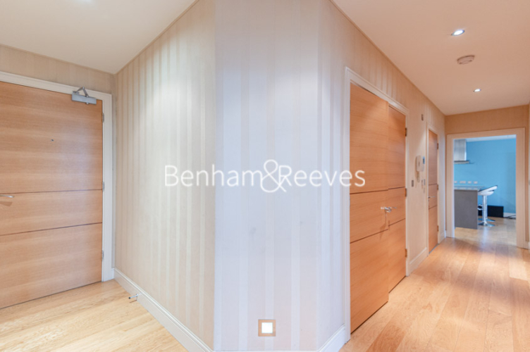 2  bedrooms flat to rent in Mahogany House, Lensbury Avenue, SW6-image 11