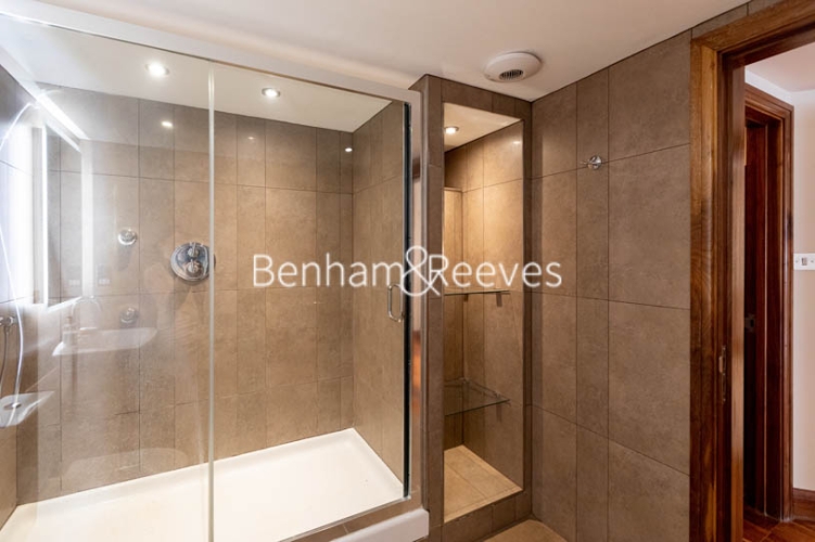 3 bedrooms flat to rent in Copthorne Hotel, Fulham Road, SW6-image 4