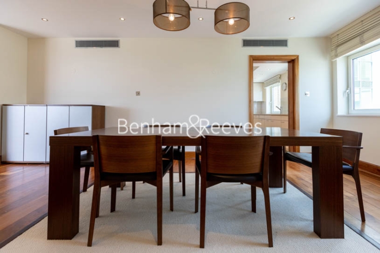 2 bedrooms flat to rent in Copthorne Hotel, Fulham Road, SW6-image 9