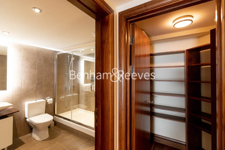 2 bedrooms flat to rent in Copthorne Hotel, Fulham Road, SW6-image 11