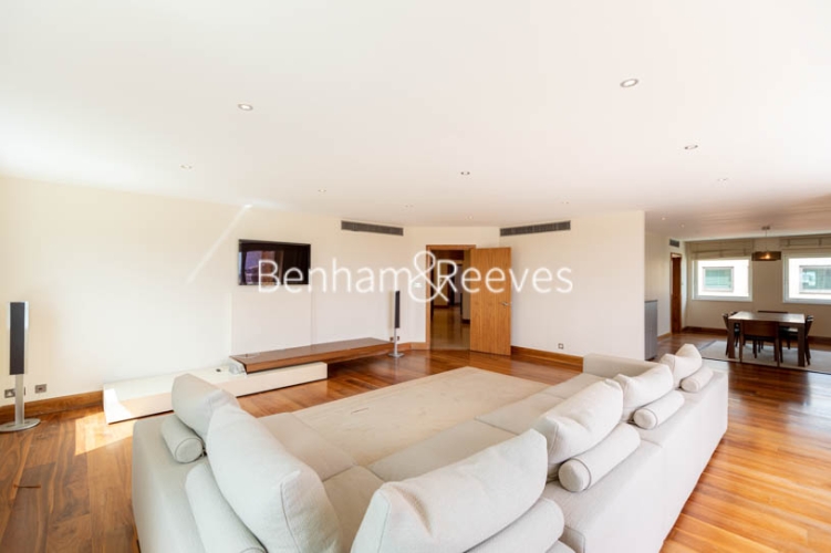 3 bedrooms flat to rent in Copthorne Hotel, Fulham Road, SW6-image 14