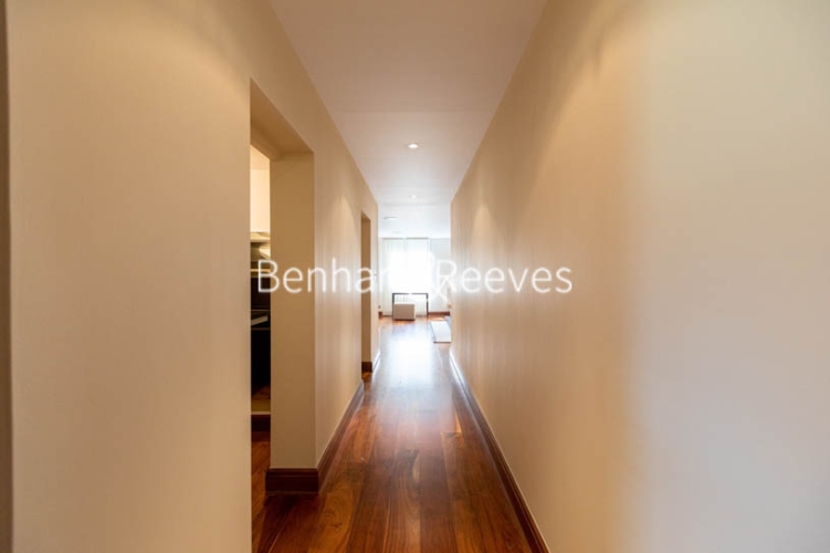 2 bedrooms flat to rent in Copthorne Hotel, Fulham Road, SW6-image 18