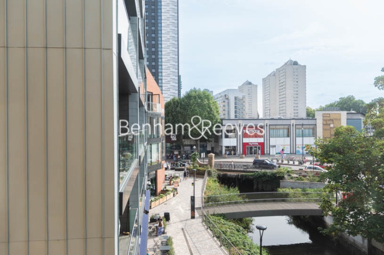 3 bedrooms flat to rent in Drapers Yard, Imperial Wharf, SW18-image 15