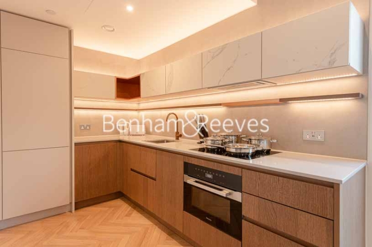 1 bedroom flat to rent in Hampton House, Kings Park Road, SW6-image 2