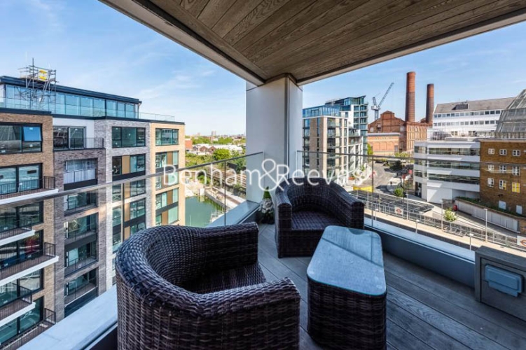 3 bedrooms flat to rent in Chelsea Creek Tower, 12 Park Street, SW6-image 5