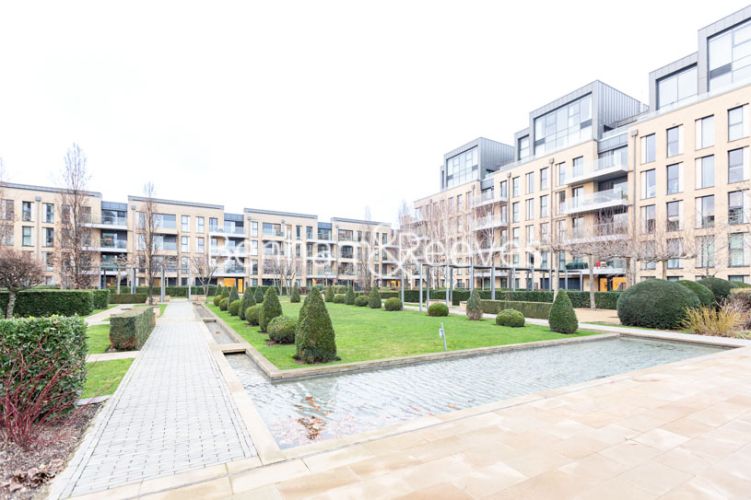 4 bedrooms flat to rent in Central Avenue, Hammersmith And Fulham, SW6-image 6