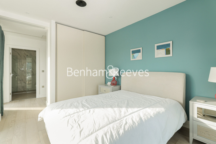 4 bedrooms flat to rent in Central Avenue, Hammersmith And Fulham, SW6-image 11