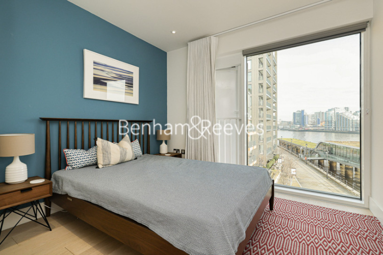 4 bedrooms flat to rent in Central Avenue, Hammersmith And Fulham, SW6-image 12