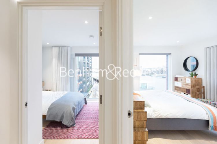 4 bedrooms flat to rent in Central Avenue, Hammersmith And Fulham, SW6-image 15