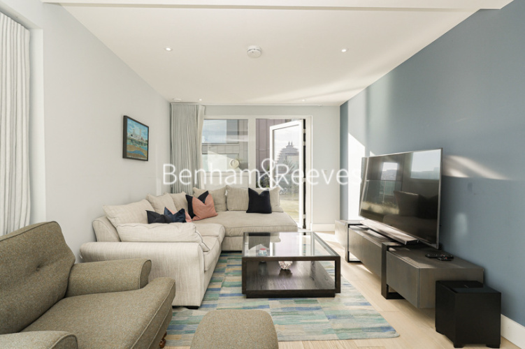 4 bedrooms flat to rent in Central Avenue, Hammersmith And Fulham, SW6-image 17