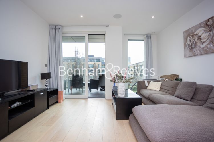 2  bedrooms flat to rent in Central Avenue, Fulham, SW6-image 1