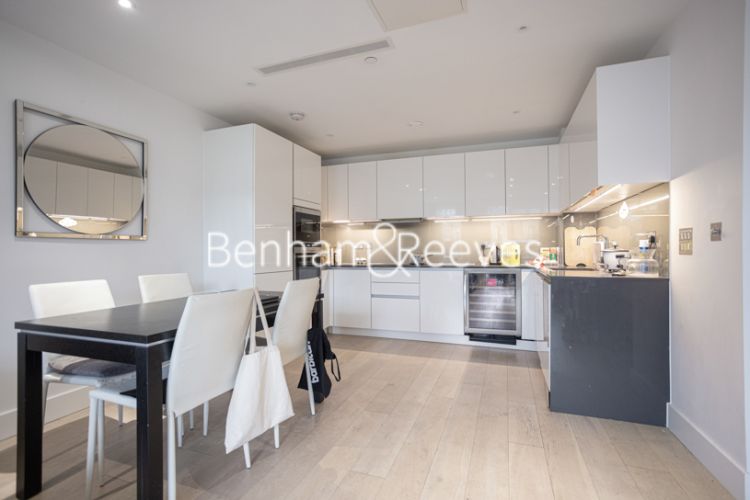 2  bedrooms flat to rent in Central Avenue, Fulham, SW6-image 8