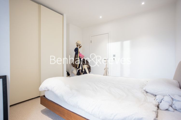2  bedrooms flat to rent in Central Avenue, Fulham, SW6-image 15