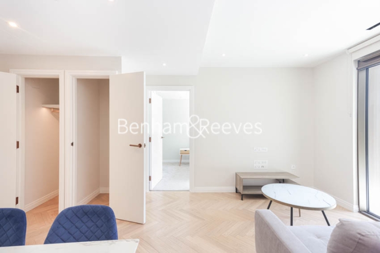 1  bedroom flat to rent in Michael Road, Imperial Wharf, SW6-image 19