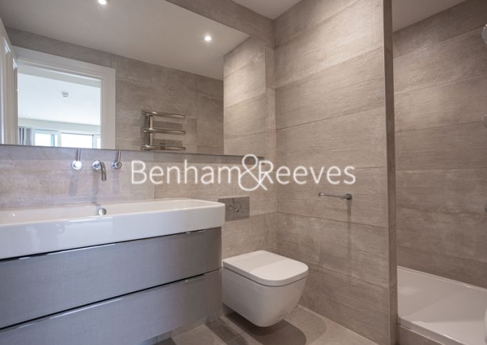 3  bedrooms flat to rent in Copthorne Hotel, Fulham Road, SW6-image 11