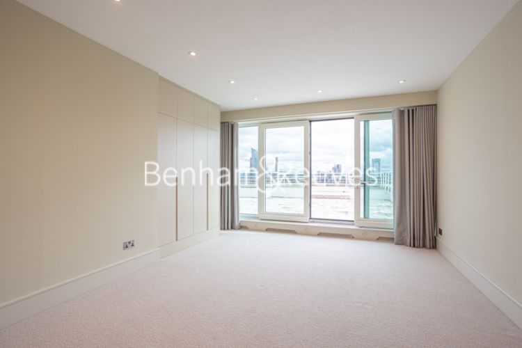 3  bedrooms flat to rent in Copthorne Hotel, Fulham Road, SW6-image 16