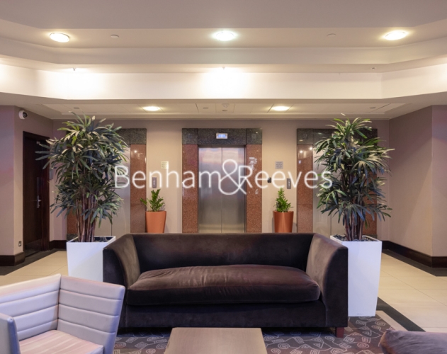 3  bedrooms flat to rent in Copthorne Hotel, Fulham Road, SW6-image 20