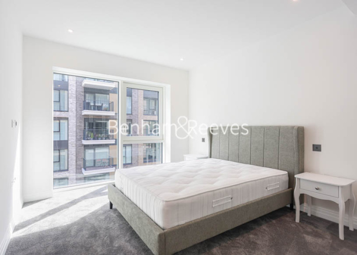 1  bedroom flat to rent in Westwood House, Chelsea Creek, SW6-image 4